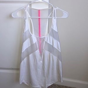 Lulu lemon workout top!!